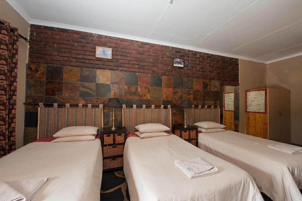 Ingwe Guesthouse Mbombela Екстериор снимка