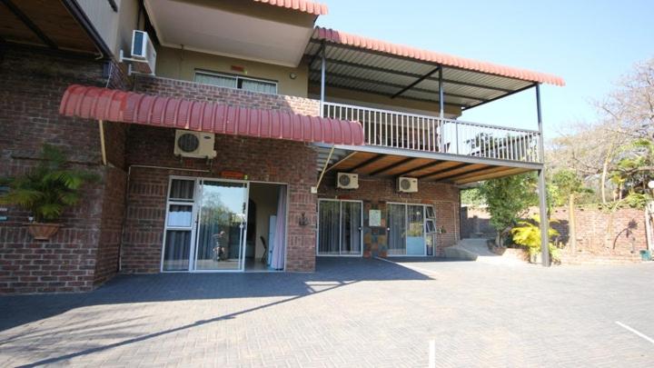 Ingwe Guesthouse Mbombela Екстериор снимка