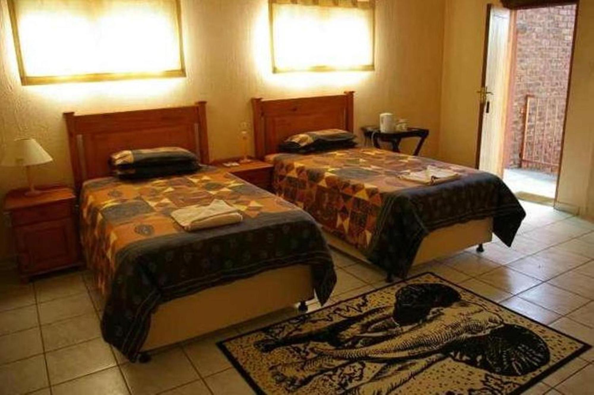 Ingwe Guesthouse Mbombela Екстериор снимка